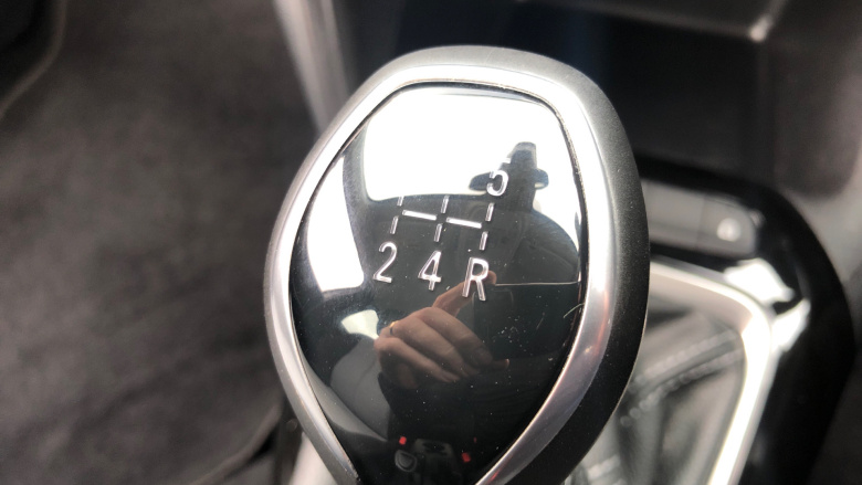 Vauxhall Corsa 1.2 Design 5dr Petrol Hatchback